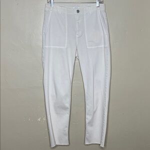 J JILL Denim Cream High Rise Straight Leg Raw Hem Comfortable Stretch Jeans 6 R